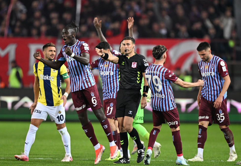 Fenerbahçe-Trabzonspor Maçının Spikeri Ölüm Tehdidi Aldım