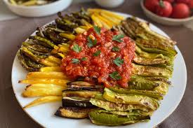 Yaz Mevsiminde Yenecek Yemekler